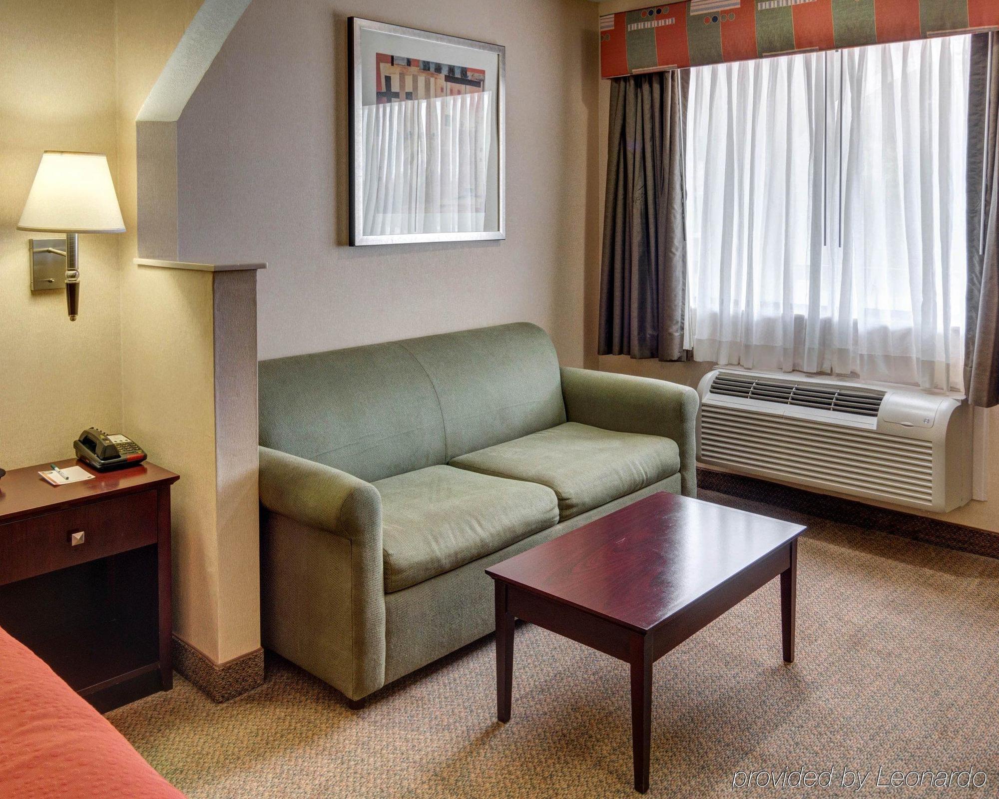 Quality Inn Carthage Екстериор снимка