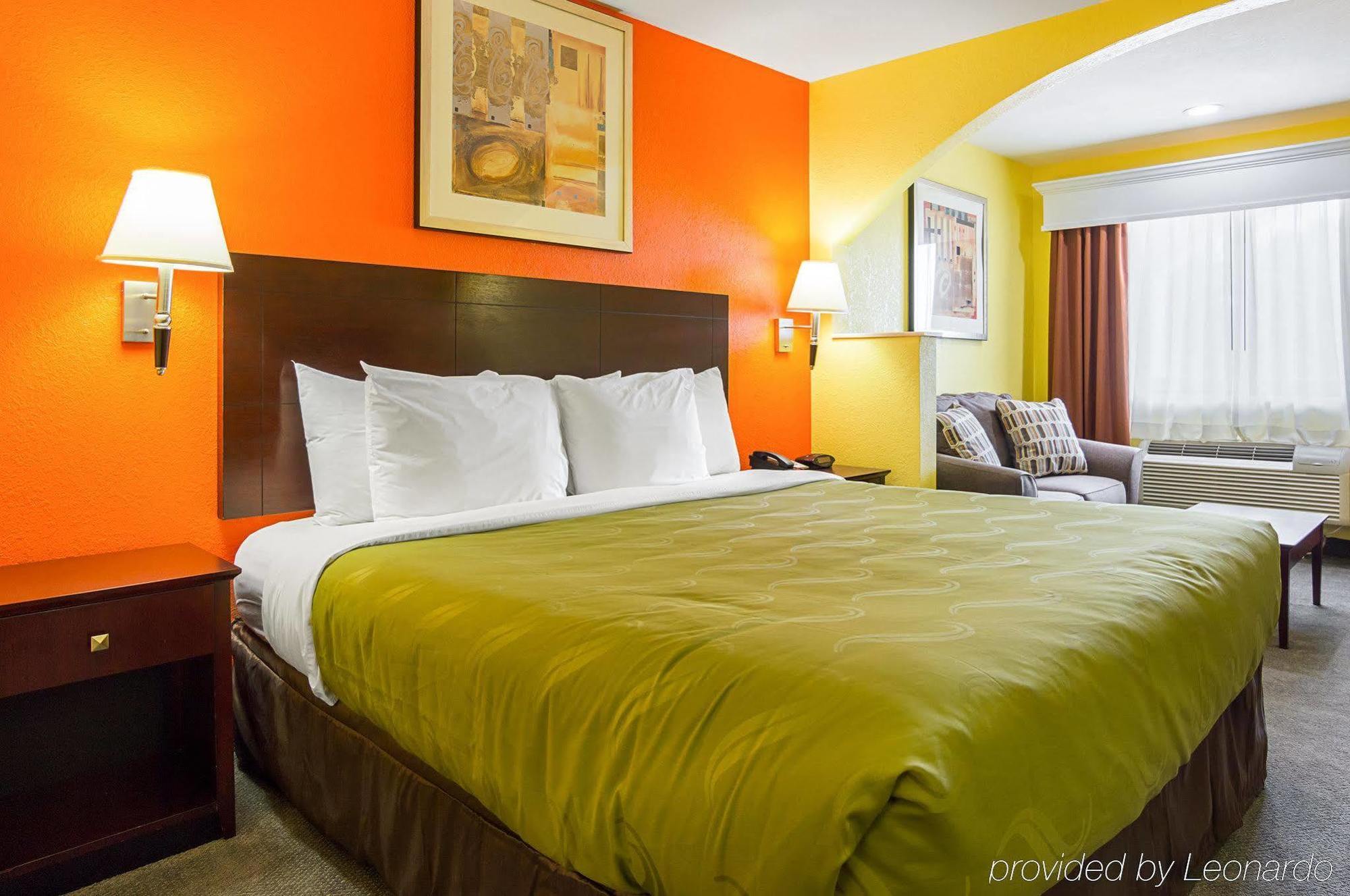 Quality Inn Carthage Екстериор снимка